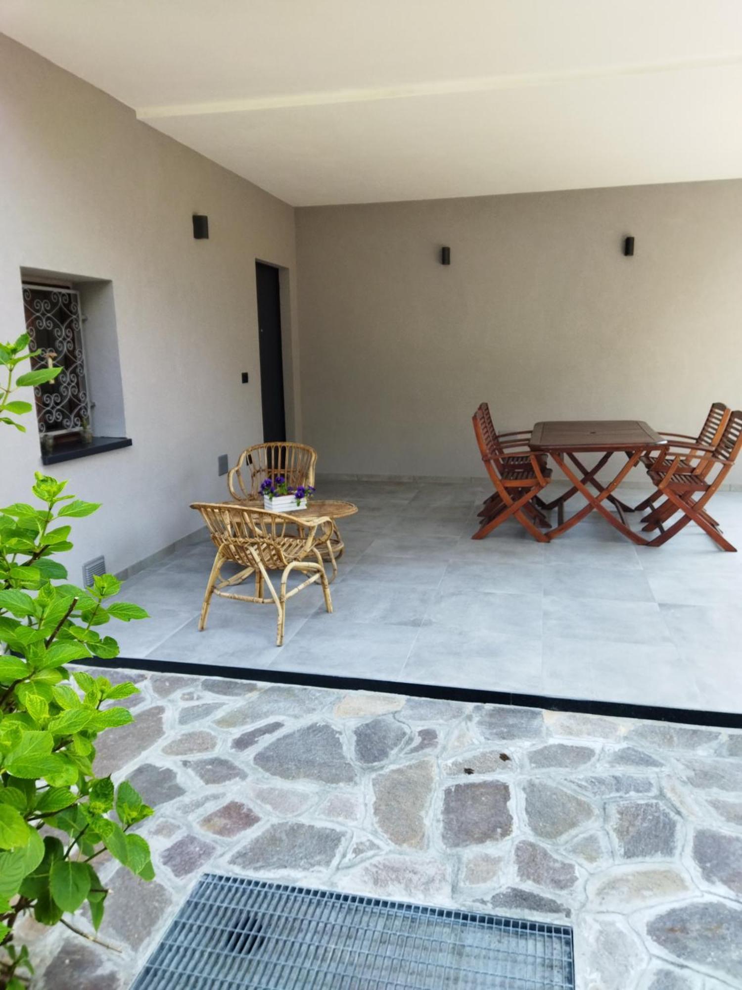 Appartement Rose Garden House Wi-Fi à Riva del Garda Extérieur photo