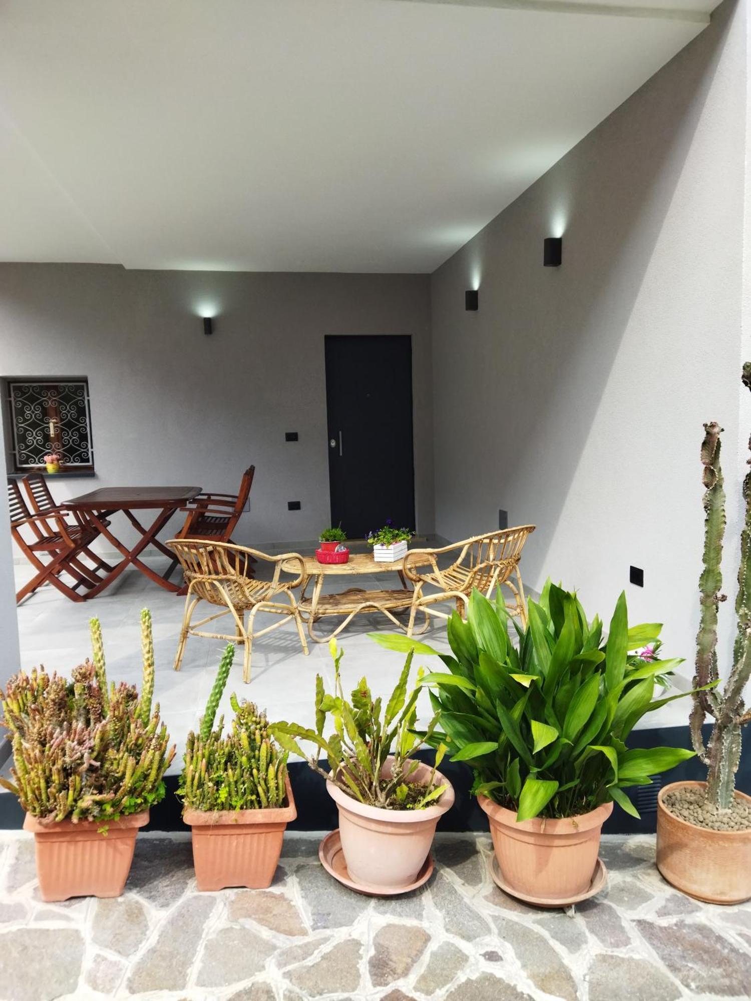 Appartement Rose Garden House Wi-Fi à Riva del Garda Extérieur photo